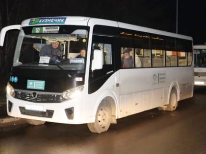 В Вороновке, в районе СНТ вдоль дороги на Омский мост,  выставили эвакуационные посты