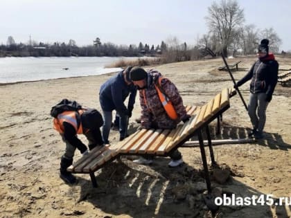 В Кургане пляж «Бабьи пески» готовят к паводку