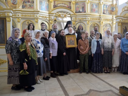 Наместник Далматовской обители игумен Варнава (Аверьянов) в престольный праздник отслужил всенощное бдение и Литургию в окормляемом им приписном храме в честь Рождества св. Иоанна 