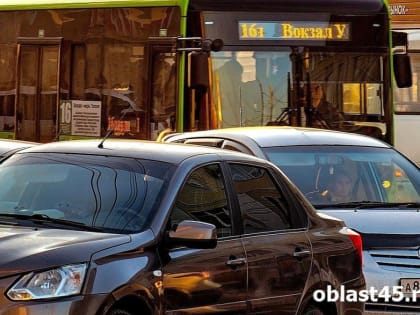 Авария на трубопроводе в Кургане устранена досрочно