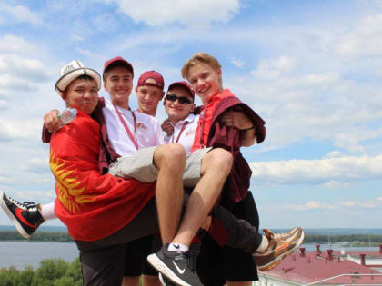 Сенатор Елена Перминова поддержала школьника из Кургана