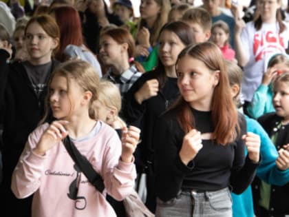 Оформить путёвку в лагеря «Зеркальный», «Звёздный» и имени Н. Островского можно через портал Госуслуг