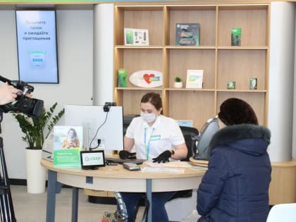 Меняют привычки: все больше уральских пенсионеров предпочитают карту Сбера для зачисления пенсии