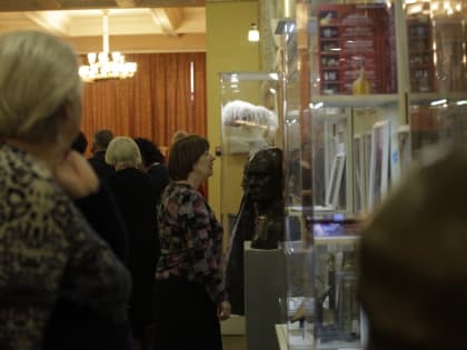 В Кургане открывается выставка, посвященная Году театра