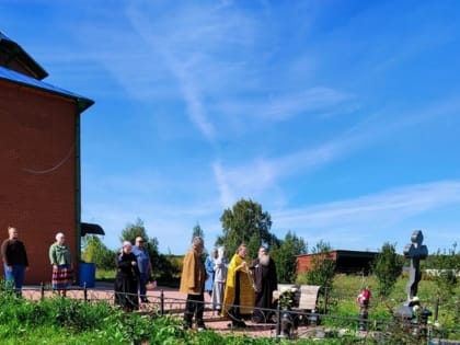 На могиле первого игумена Чимеевского монастыря прошла панихида