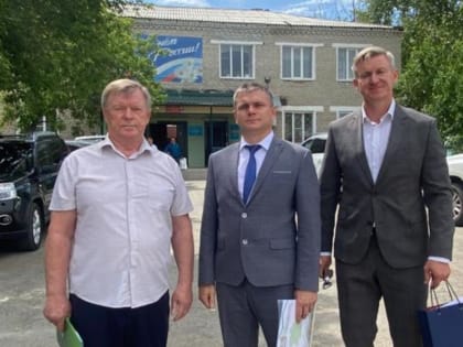 Председатель Курганского ИППО поздравил коллегу с юбилеем предприятия