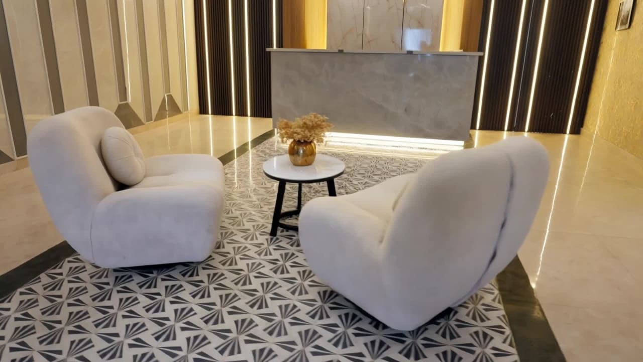 Walkthrough preview of Hotel Serenewood