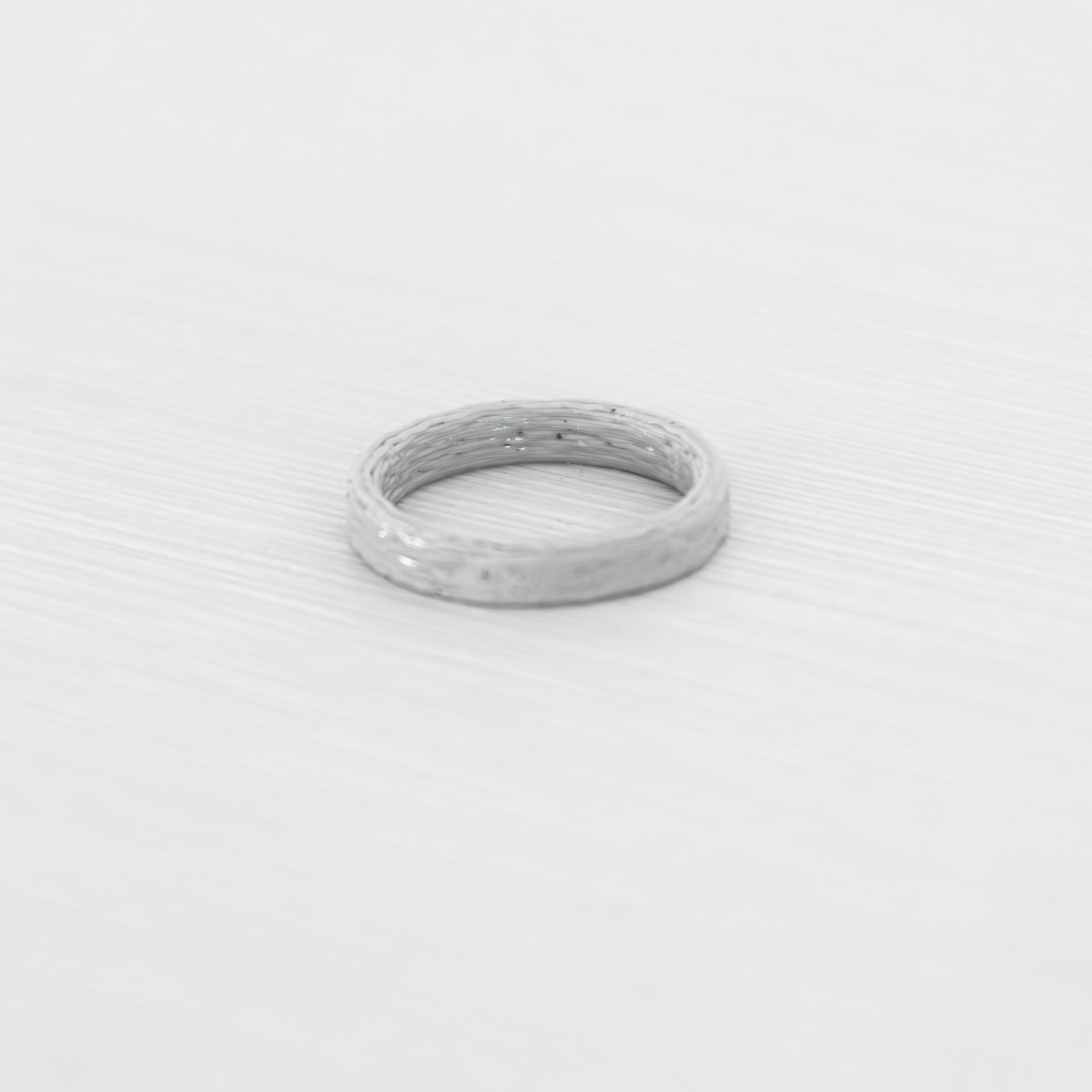 Luzerna ring. Limestone color. Luzerna ring. Limestone color.