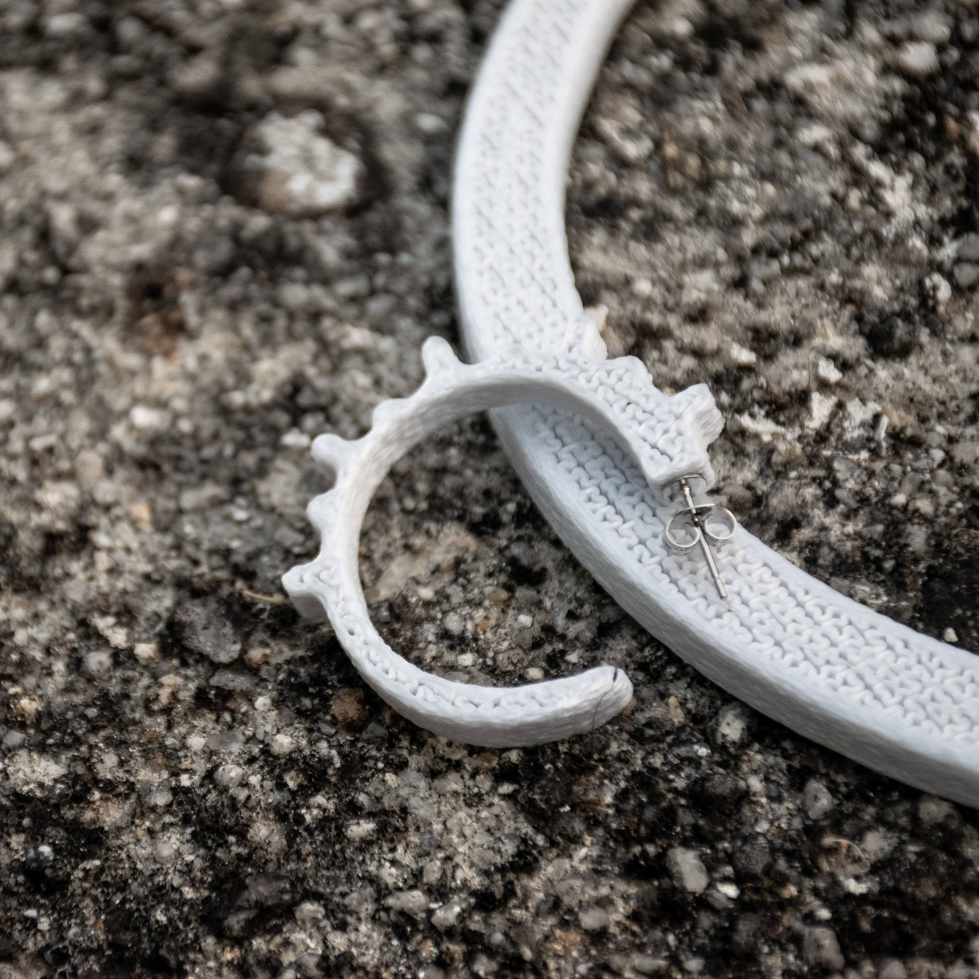 Luzerna set. White gold color. Luzerna set. White gold color.