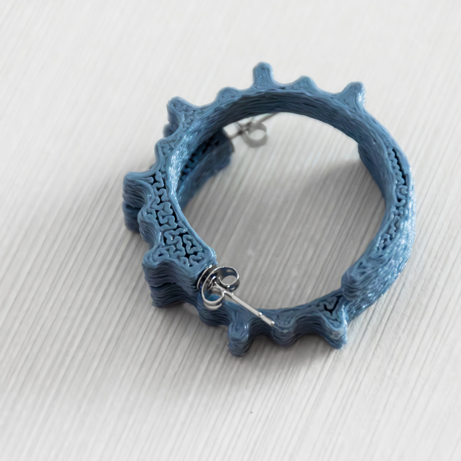 Aros Luzerna. Color azul plateado. Aros Luzerna. Color azul plateado.