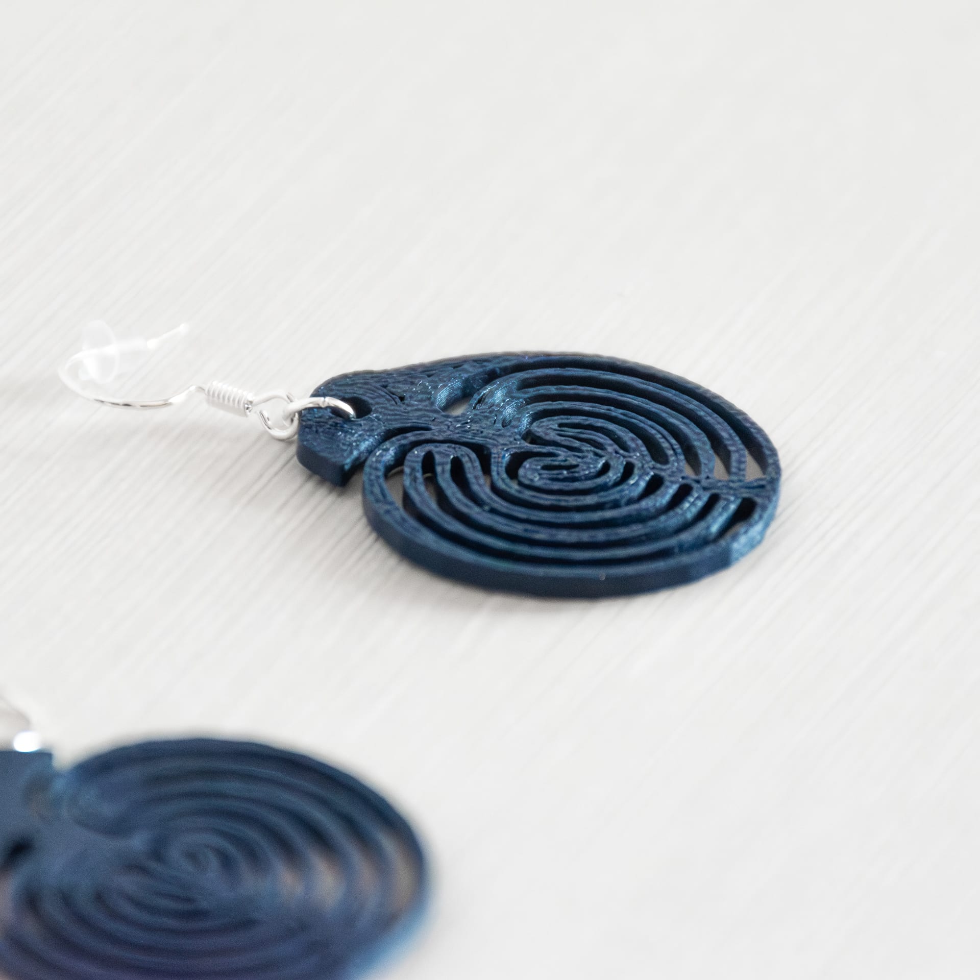 Pendentes Trebia. Cor azul mariño.