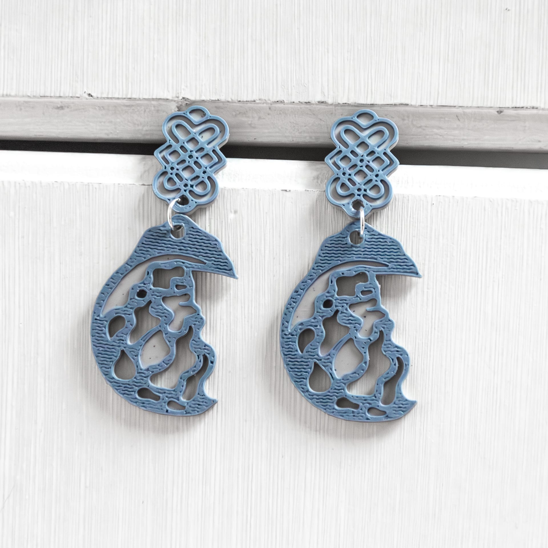 Excelente Orin, Brath. Pendientes Orin, Brath.