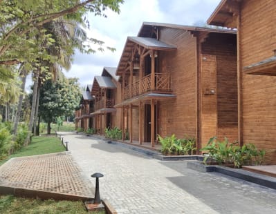 Royal Orchid Resort and Convention Centre, Bengaluru
