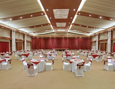 Royal Orchid Resort and Convention Centre, Bengaluru