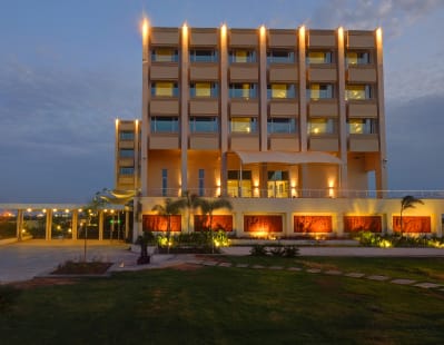 Regenta Central, Hestia, Dahej