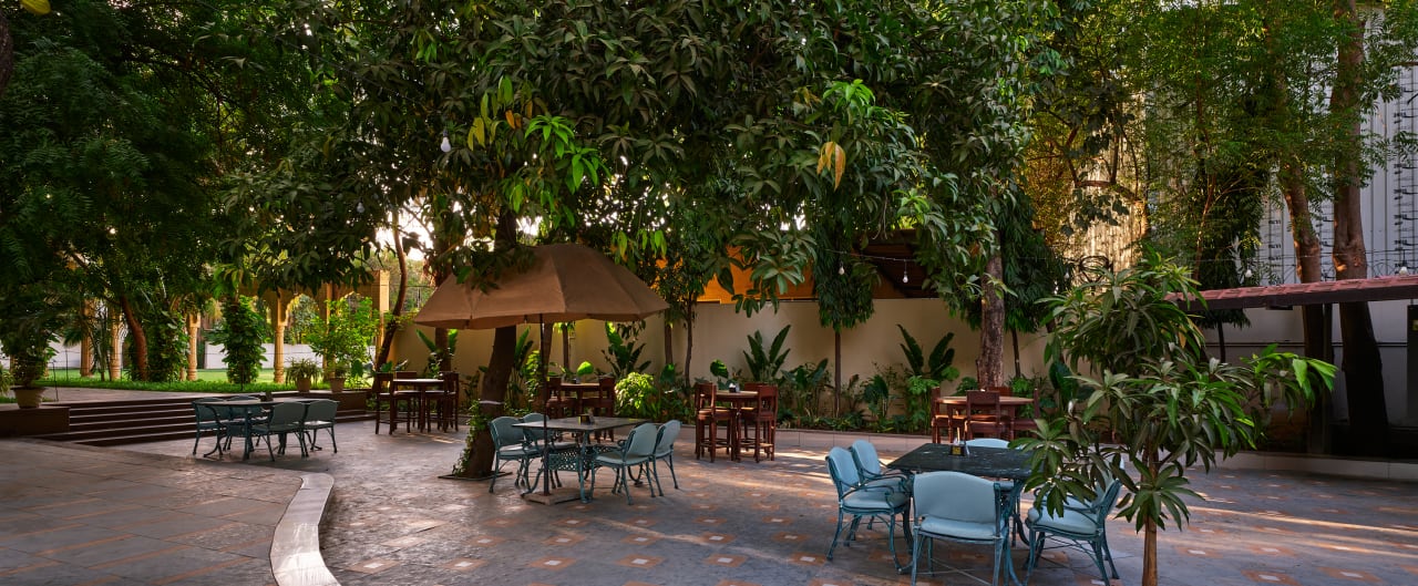Nirvaan Cafe