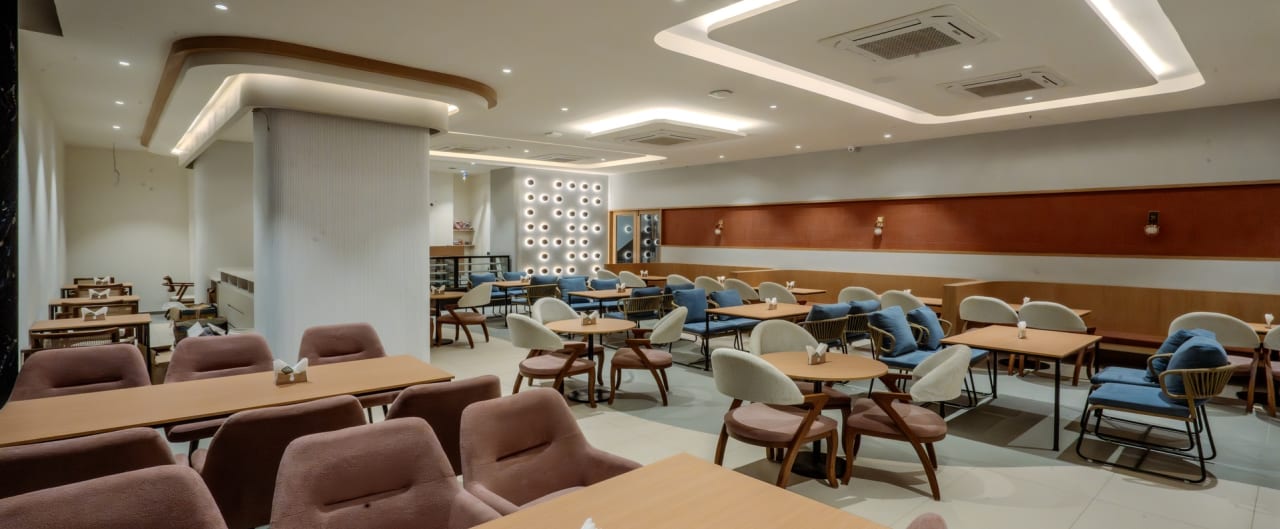 multi-Cuisine restaurant in HITEC City Hyderabad