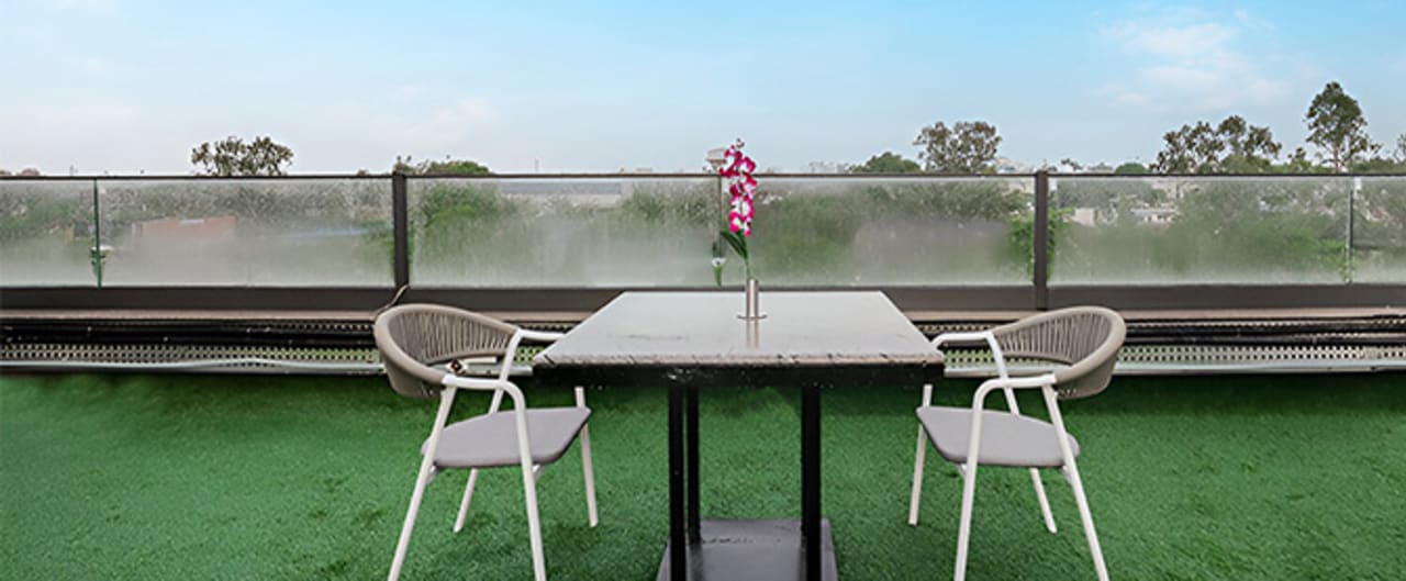 Sky Lounge