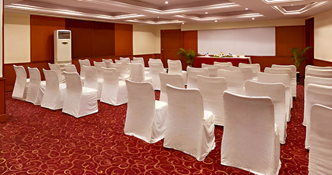 Golden Tulip  Hall