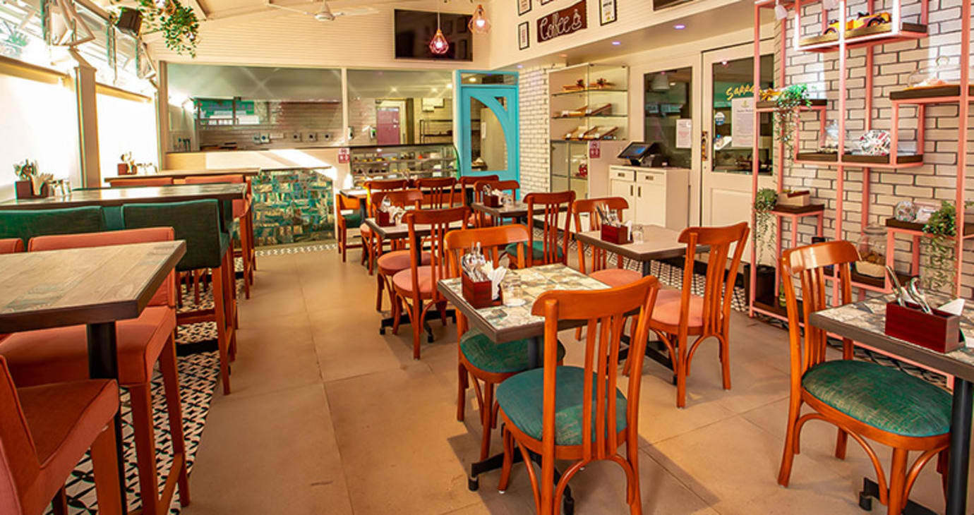 Regenta Place, The Emerald, Juhu, Mumbai