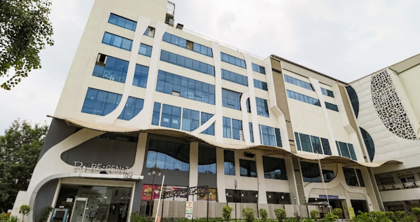 Regenta Inn, Vadodara