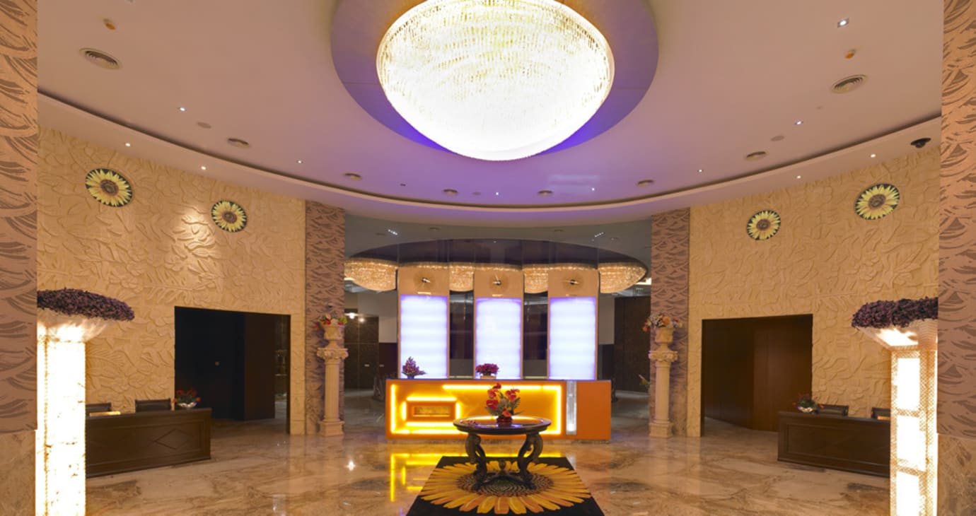 Royal Orchid Central, Kireeti, Hampi