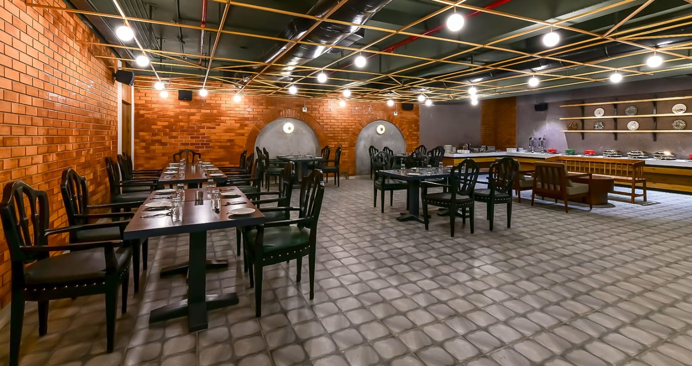 Regenta Inn, Downton, Raipur