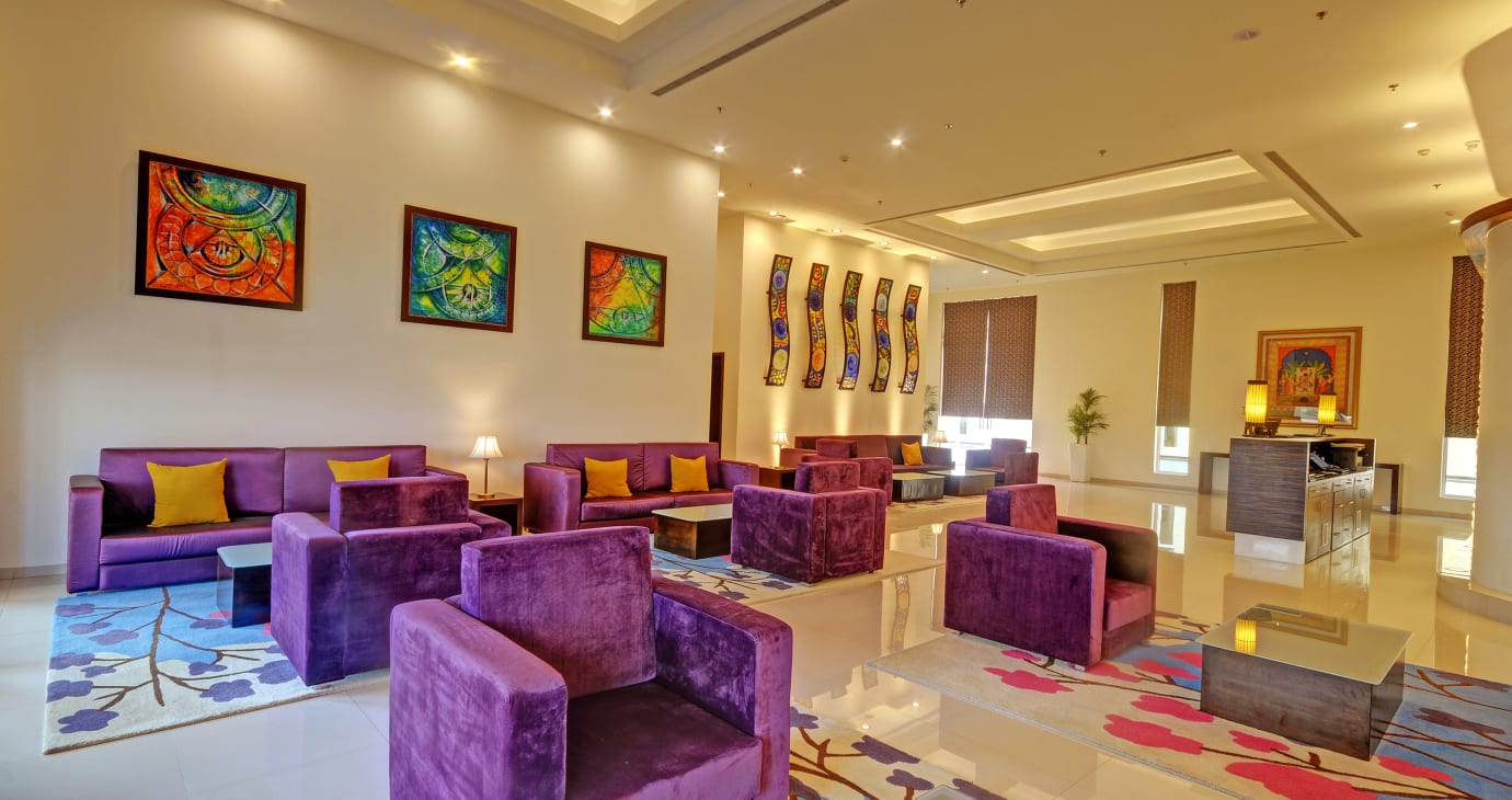 Regenta Central, Hestia, Dahej