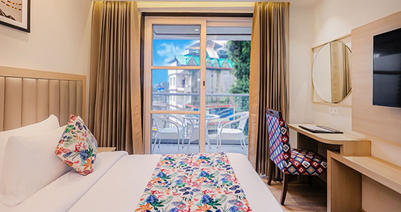 Premium Balcony Room