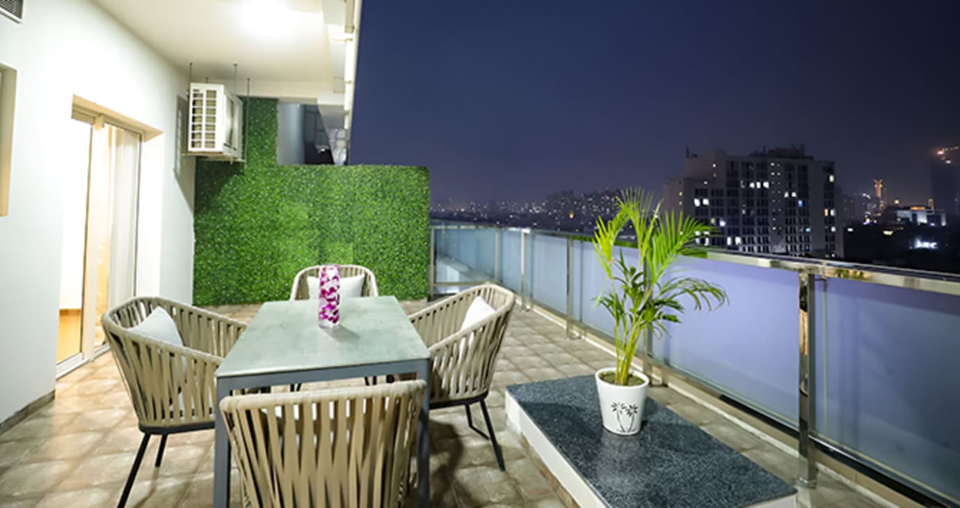 Deluxe Suite with Terrace