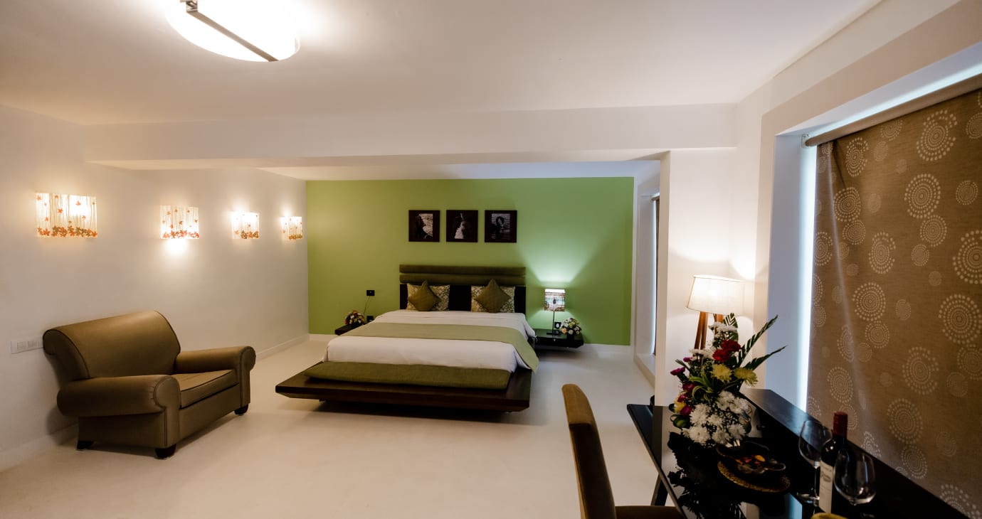 Luxury Garden View Suite with Sit Out