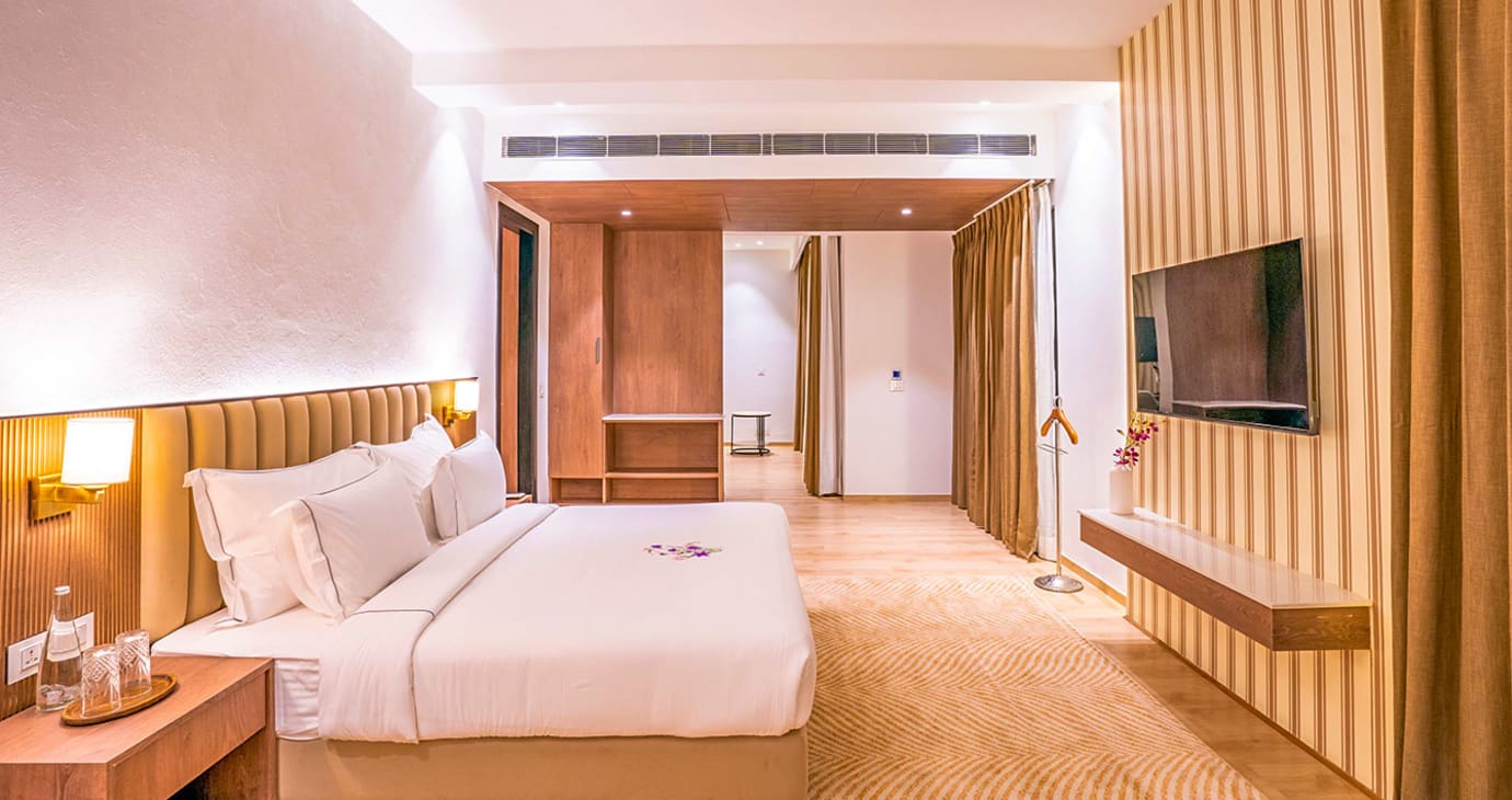 Zinnia Suites Room With Balcony