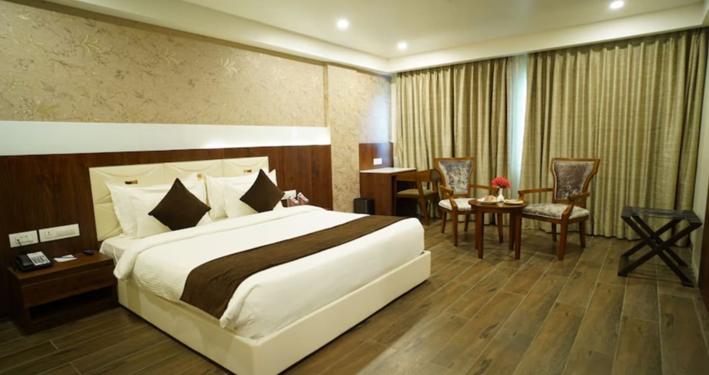 Deluxe Suite