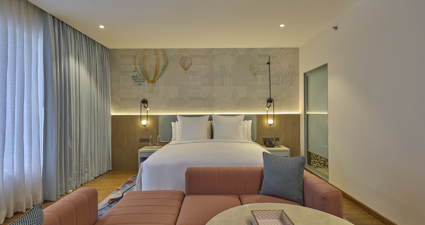 Lifestyle Hotel Near Mumbai Airport T2 | Rooftop Pool & Runway Views