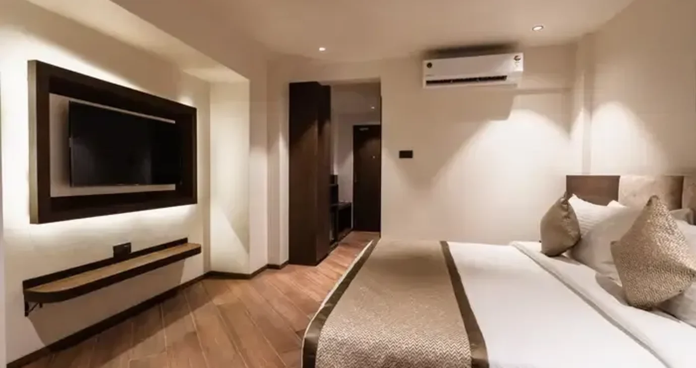 Deluxe Room with Balcony