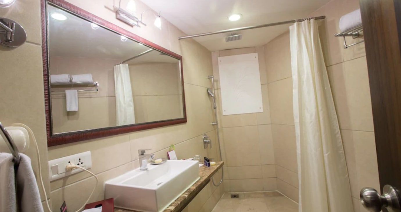 Hollywood Twin Room