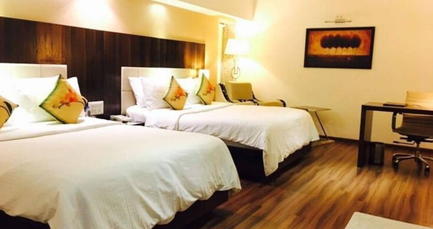 Hollywood Twin Room