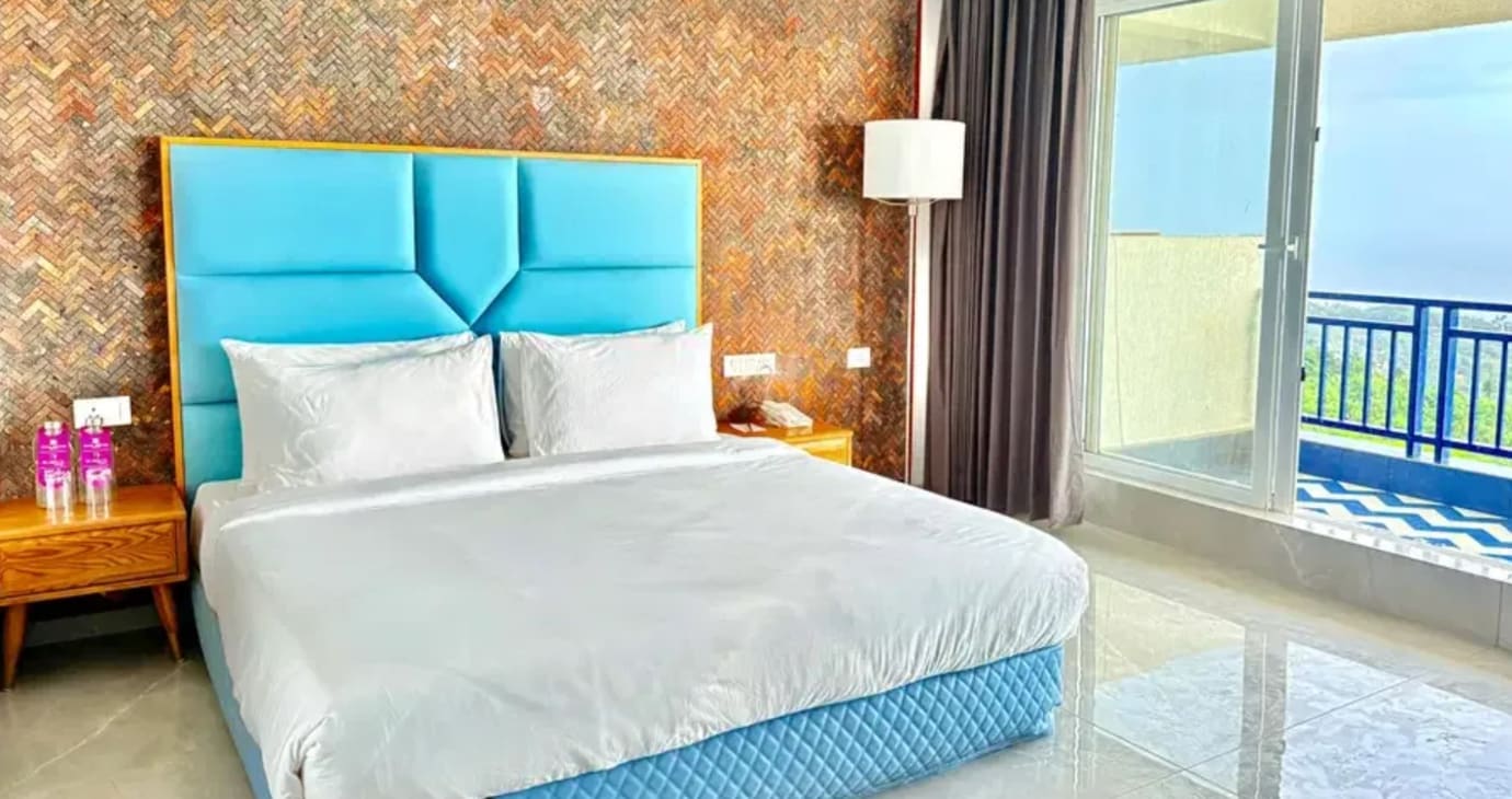 Sea View King Balcony Room