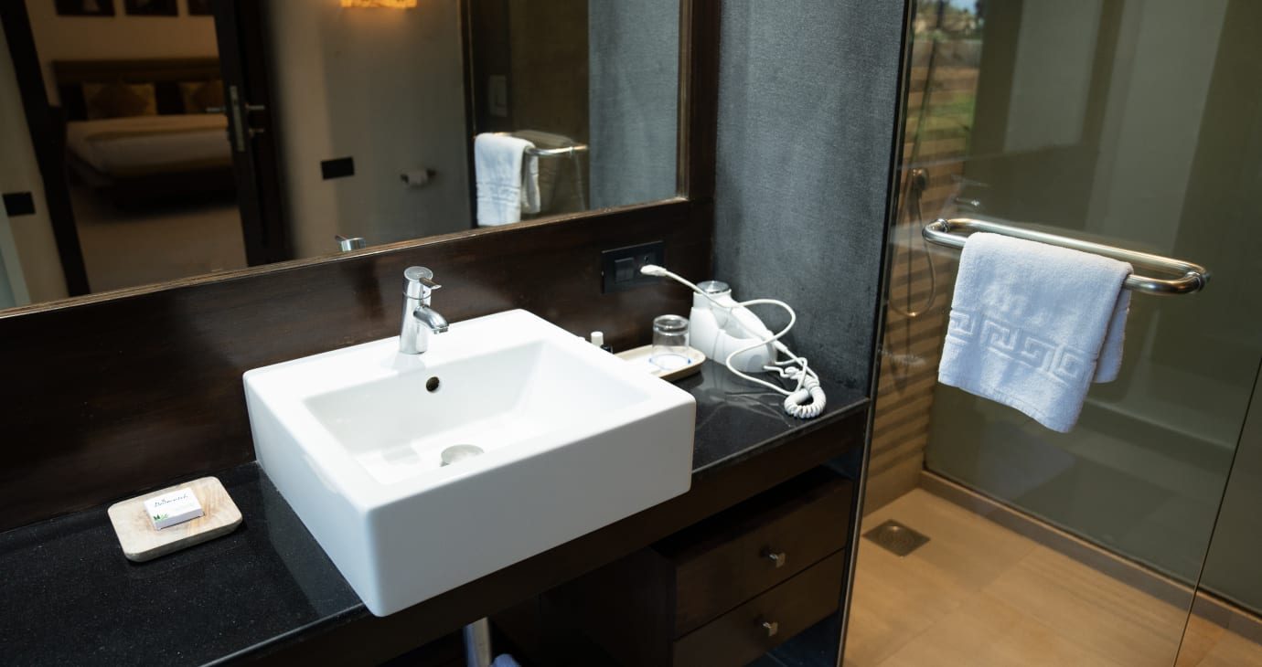 Luxury Garden View Suite with Sit Out