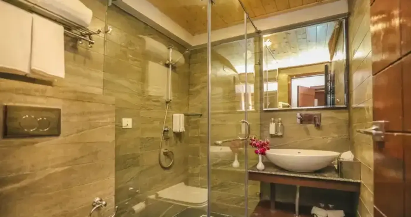 2 Bed Room Executive Suite with Private Balcony, Pool Side Valley View