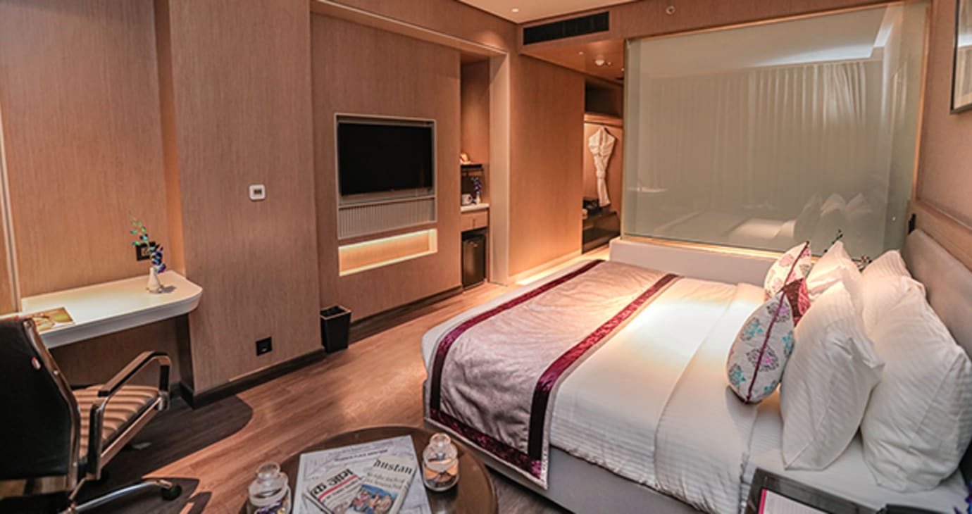 Executive Room