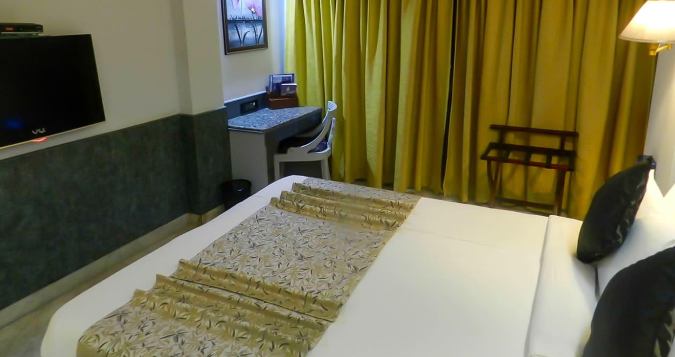 One Bedroom Apartment