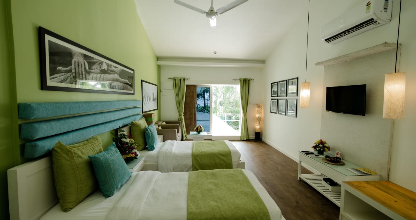 Executive Sea View Suite