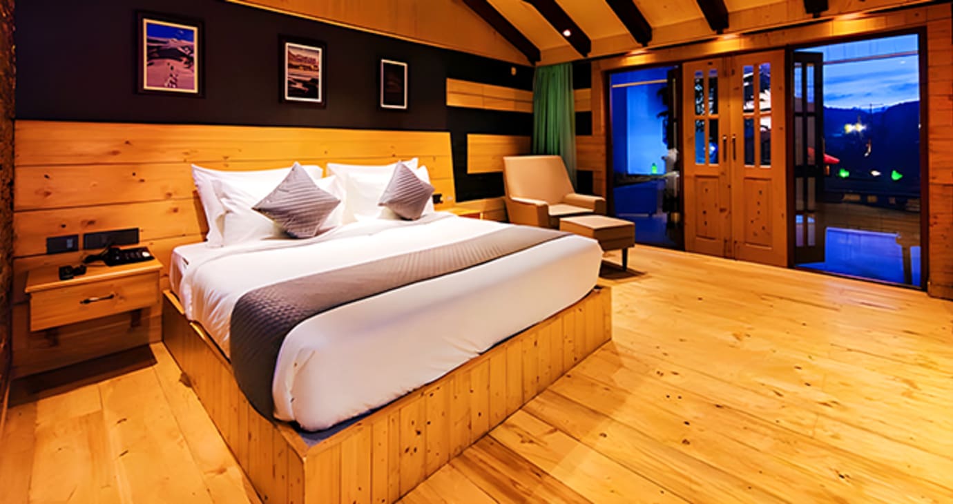 Luxury One Room Cottage