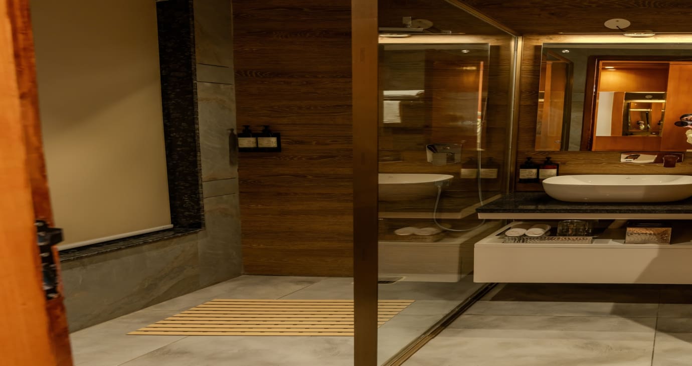 Super Deluxe Room