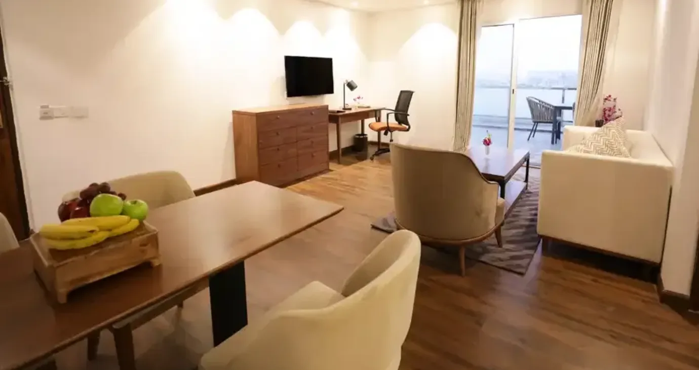 Premium Suite with Terrace