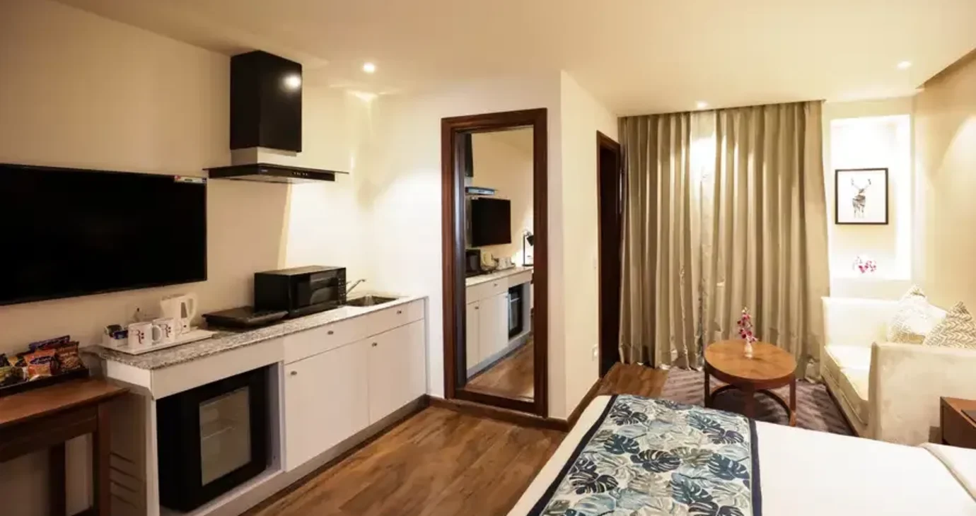 Executive Kitchenette room with Balcony