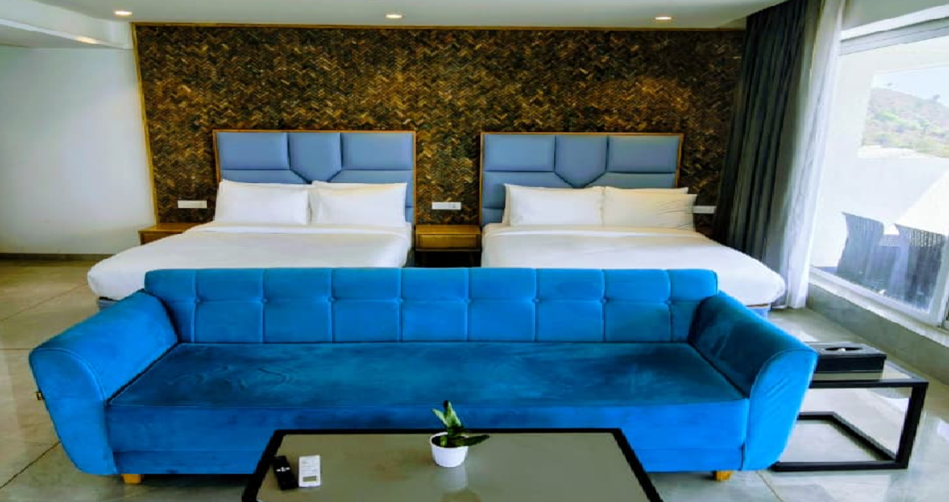 Sea View King family Balcony suite