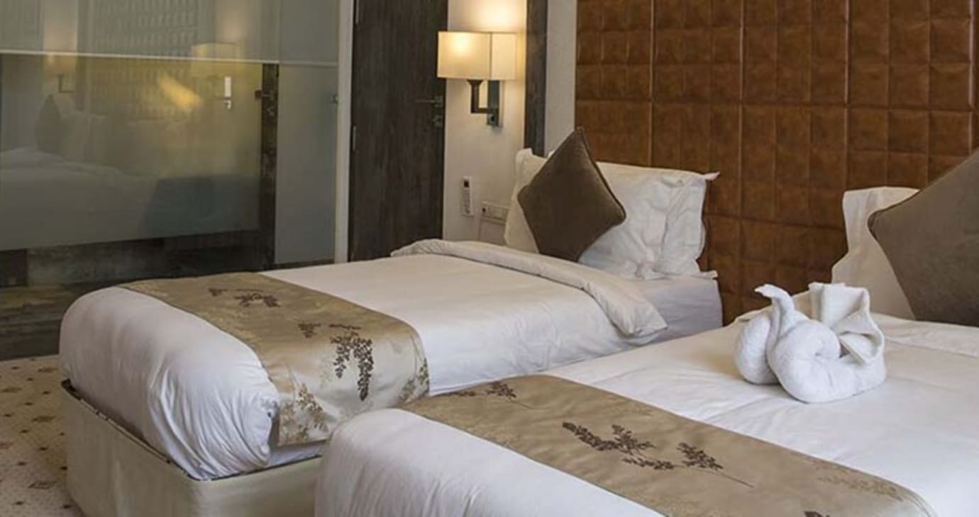 Standard Twin Bedroom