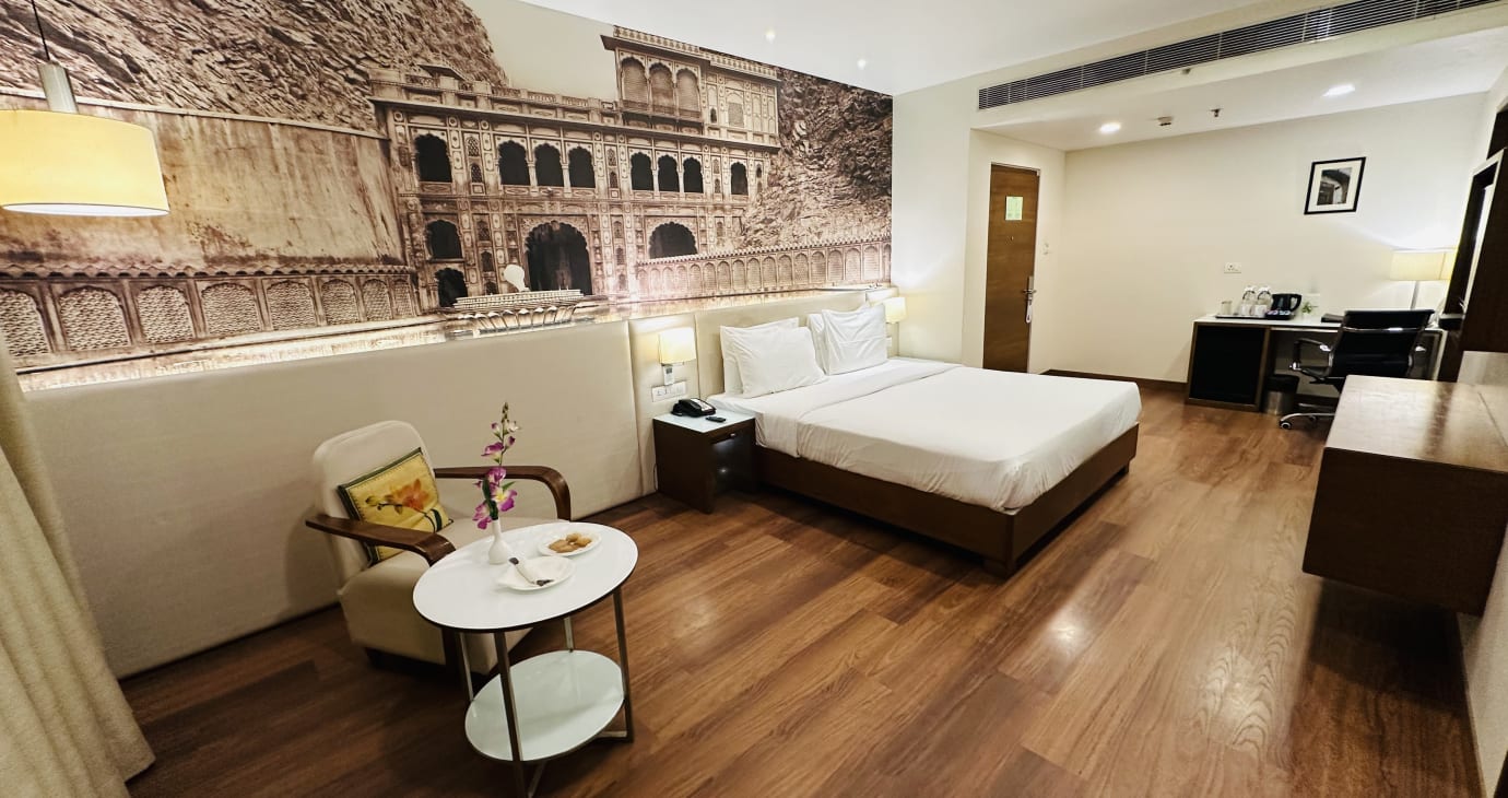 Executive Club Room